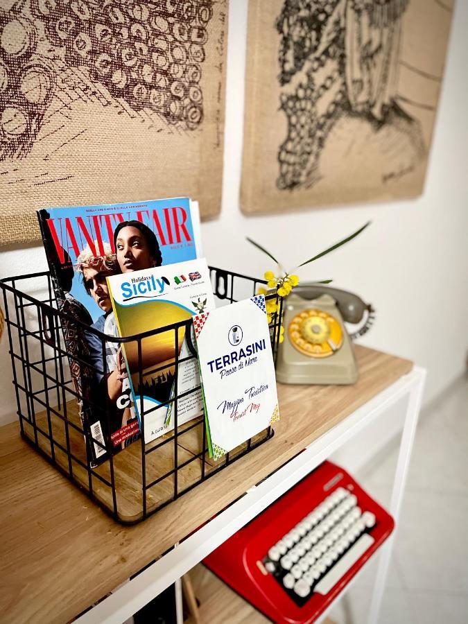 The Place Apartment Теразини Екстериор снимка